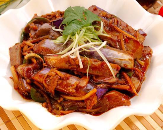 39. Eggplant and Minced Pork in Hot Sauce 魚香茄子